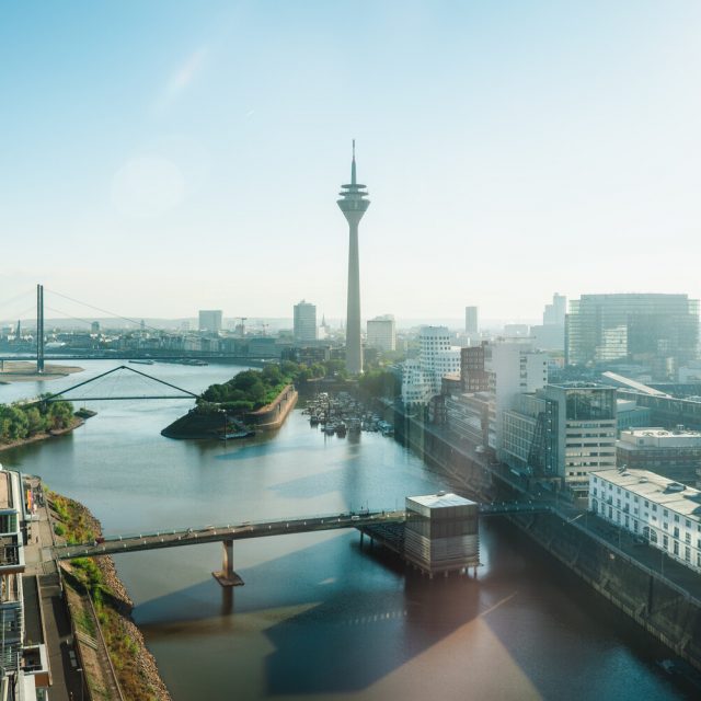 Aussicht aus der Bar "Melia" im Medienhafen